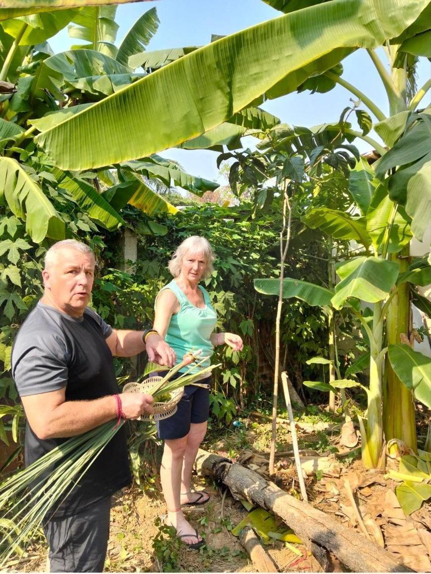 באטאמבנג Odambang Village Homestay מראה חיצוני תמונה